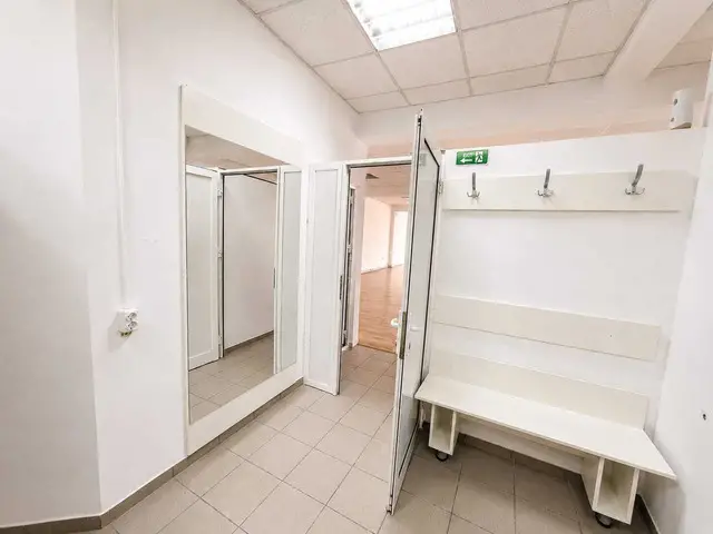 Rudolf 190 mp spatiu comercial