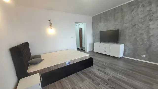 Garsoniera Oborul Nou