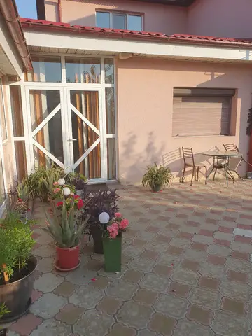 De vanzare vila plus teren in  Focsani, Judetul Vrancea