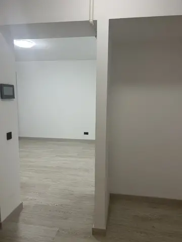 Apartament 2 camere nemobilat in Select Residences