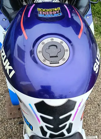 REZERVOR / suzuki / gsxr / 600 / 750 / SRAD