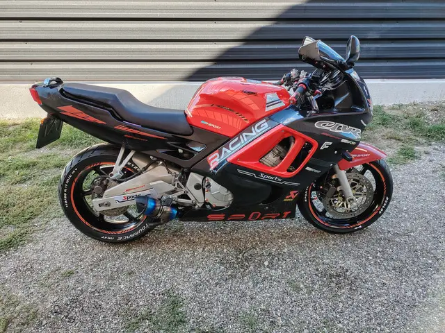 CARENE / honda cbr 600 F 2 / F 3