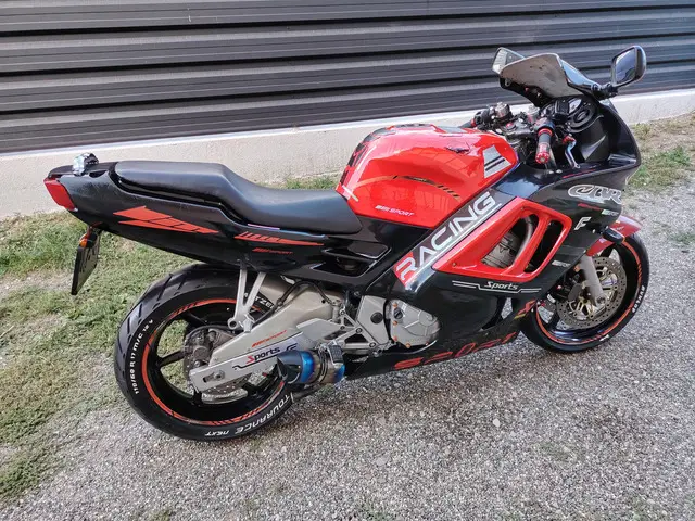 CARENE / honda cbr 600 F 2 / F 3