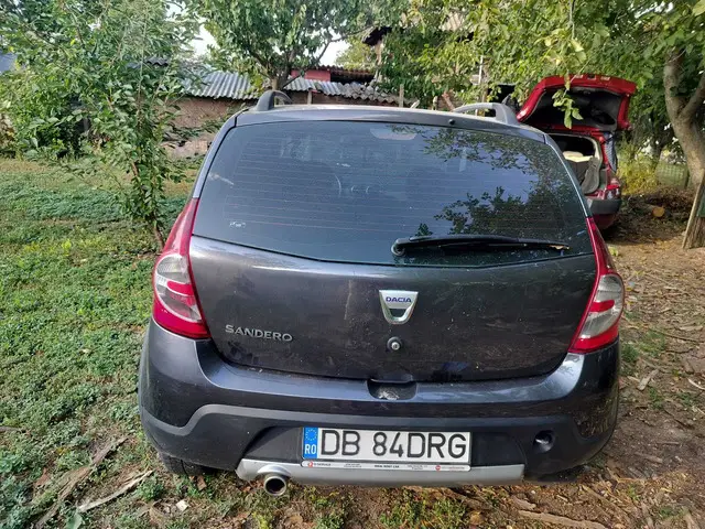 Sandero Stepway ,an fabricatie 2011,1.6 Benzina-GPL.