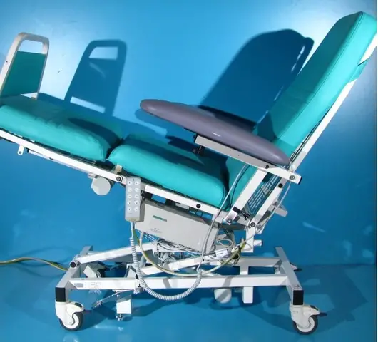 Scaun medical electric pentru tratament si recoltare