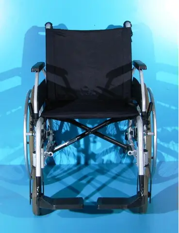 Scaun cu rotile din aluminiu invalizi Drive