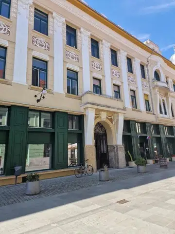 Apt 5 camere renovat, 181mp, Timisoara,  388.000euro
