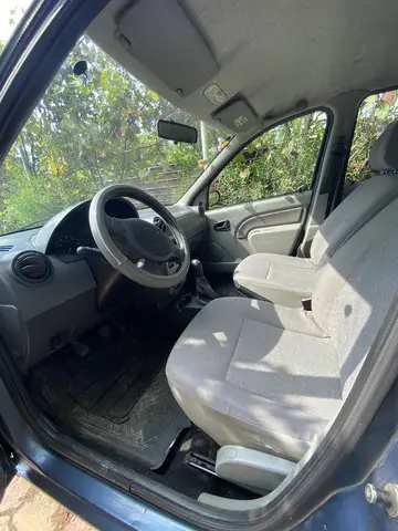 Vand Dacia Logan 1.5 dCi, fabricat 2007, 228000 km