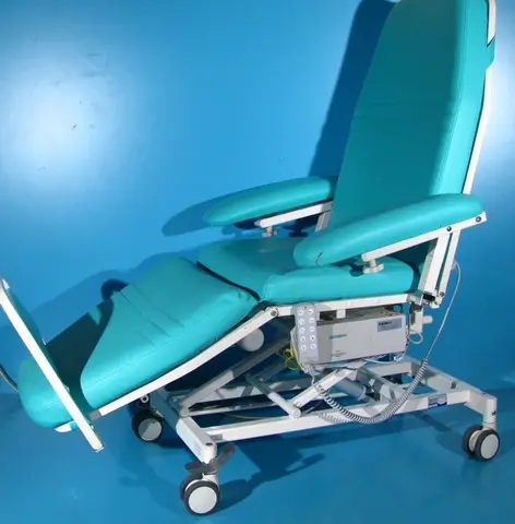Scaun medical electric pentru tratament