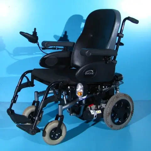 Carucior electric invalizi  Germania Quickie Tango
