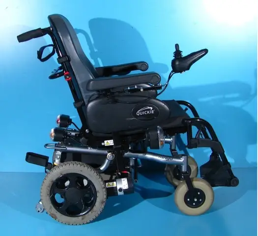 Carucior electric invalizi  Germania Quickie Tango