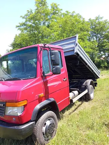 Mercedes Vario basculabil