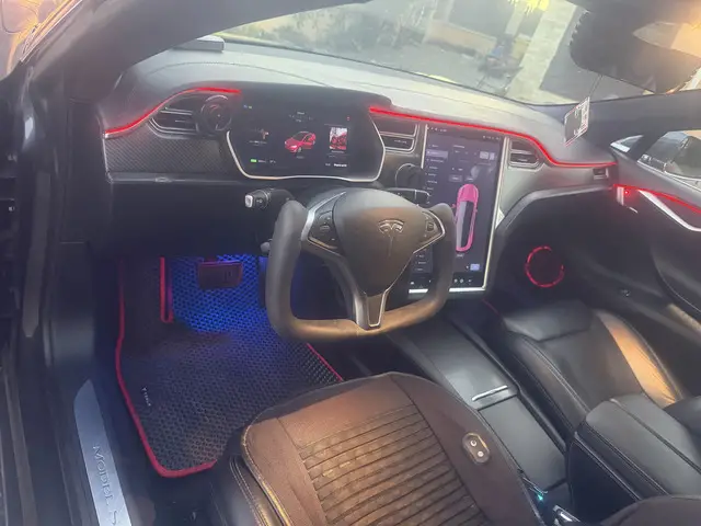 Tesla model S 75D 2018