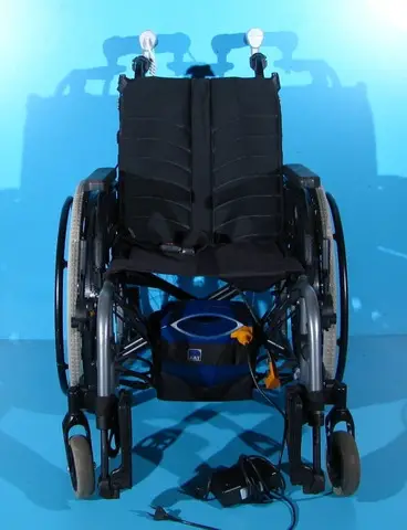 Carucior electric pliabil invalizi AAT V-Max   Sopur