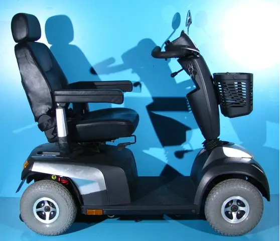 Scuter electric batrani Invacare Comet Ultra - 10 km/h