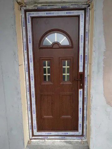 Termopane aluminiu si pvc  /  ferestre ,  usi ,  montaj